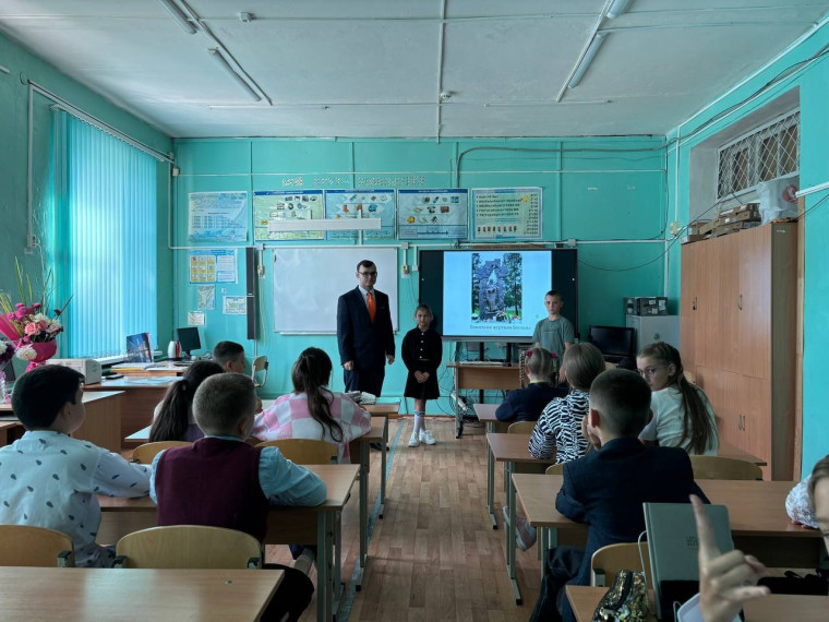 В нашей стране ежегодно 3 сентября отмечается день консолидации государства и общества против терроризма — День солидарности в борьбе с терроризмом..